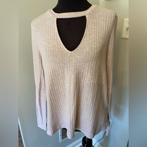 Aeropostale , Womens, light weight keyhole, neckline, sweater, size large